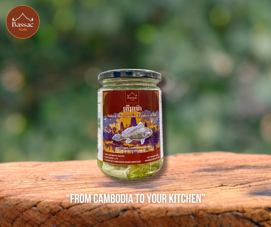 Salted Boeseman Croaker in oil ត្រីប្រម៉ាត្រាំប្រេង